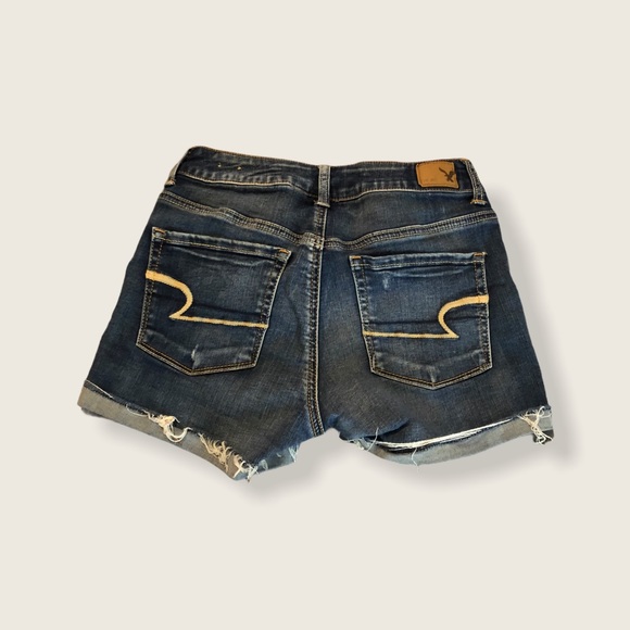 American Eagle size 4 super stretch shorts - Picture 2 of 2